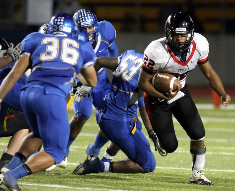 Cove Battles Heights in 8-5A Showdown